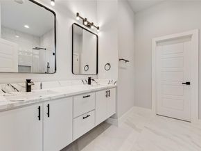 2515  Fatima Avenue , Dallas Texas 75241