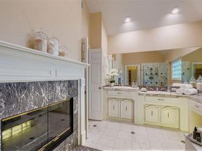 7411  Hour Glass Circle , Dallas Texas 75252