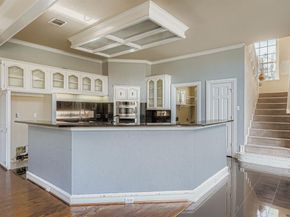 7411  Hour Glass Circle , Dallas Texas 75252