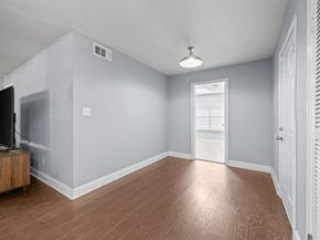 904  Treasure Road , Garland Texas 75041