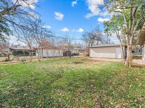 904  Treasure Road , Garland Texas 75041