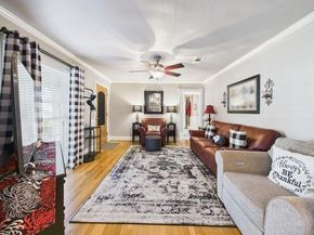 516 E 6th Street , Irving Texas 75060