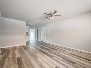 1902  Alan A Dale Road , Arlington Texas 76013