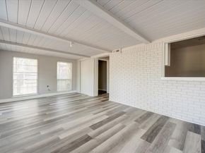 1902  Alan A Dale Road , Arlington Texas 76013