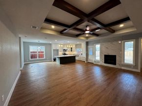 2533  Jonesboro Avenue , Dallas Texas 75228