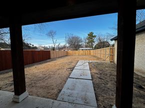 2533  Jonesboro Avenue , Dallas Texas 75228