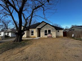 2533  Jonesboro Avenue , Dallas Texas 75228