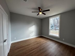 2533  Jonesboro Avenue , Dallas Texas 75228