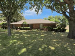 490  Sellmeyer Lane , Highland Village Texas 75077
