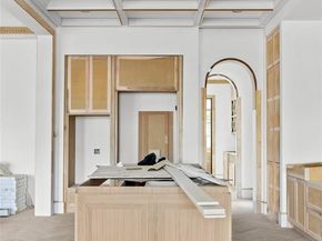 5827  Del Roy Drive , Dallas Texas 75230