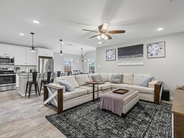 2104  Shane Avenue , Fort Worth Texas 76134