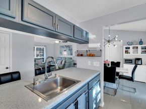 1702  Fieldstone Court , Arlington Texas 76018