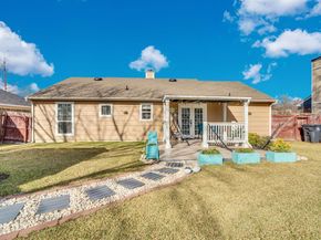 1702  Fieldstone Court , Arlington Texas 76018