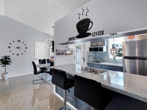 1702  Fieldstone Court , Arlington Texas 76018