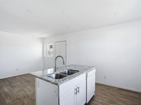 901  Bessie Street , Fort Worth Texas 76104