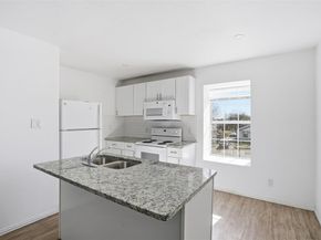 901  Bessie Street , Fort Worth Texas 76104