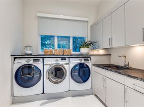 4326  Pomona Road , Dallas Texas 75209