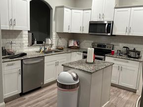 3878  Castle Hills  , Dallas Texas 75241