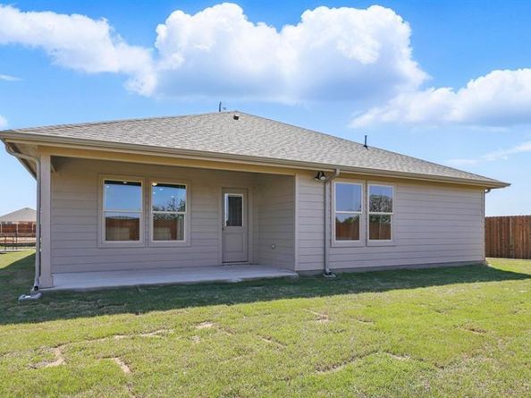 329  BLANCO Drive , Azle Texas 76020