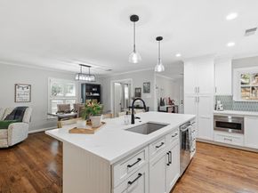 6428  Waverly Way , Fort Worth Texas 76116