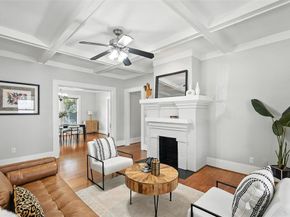 726  Haines Avenue , Dallas Texas 75208