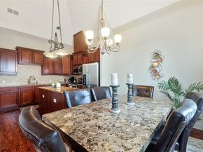 571  Rockingham Drive , Irving Texas 75063