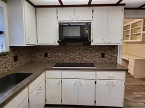 5728  Rockhill Road , Fort Worth Texas 76112