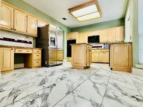 1321  PAWNEE Trail , Carrollton Texas 75007