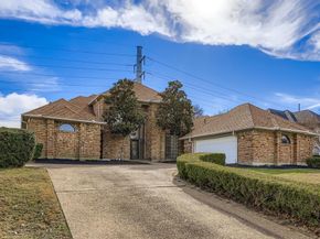 2210  Club Creek Circle , Garland Texas 75043