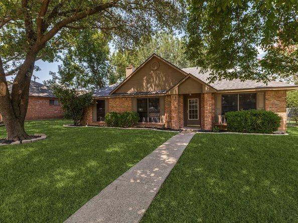 7701  Seascape Drive , Rowlett Texas 75088