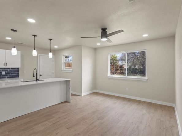 6624  Sebring Drive , Dallas Texas 75241