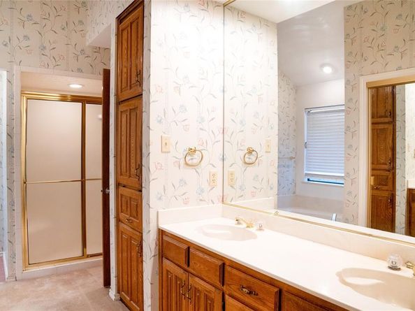 5202  Bradley Lane , Arlington Texas 76017