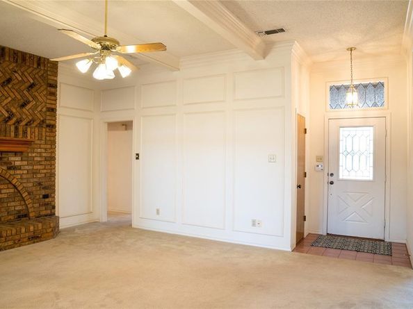 5202  Bradley Lane , Arlington Texas 76017