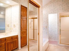 5202  Bradley Lane , Arlington Texas 76017