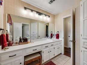 1719  Autumn Lane , Arlington Texas 76012