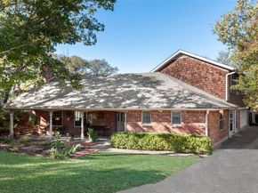 1719  Autumn Lane , Arlington Texas 76012