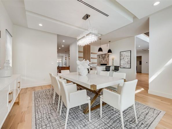 6411  Royal Lane , Dallas Texas 75230