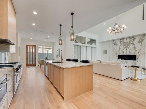 6411  Royal Lane , Dallas Texas 75230