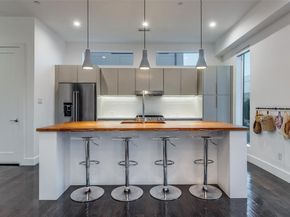 4805  Manett Street  101, Dallas Texas 75204