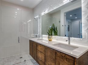 4805  Manett Street  101, Dallas Texas 75204