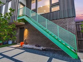 4805  Manett Street  101, Dallas Texas 75204