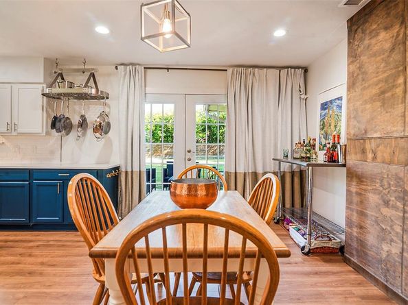 2625  Jonesboro Avenue , Dallas Texas 75228