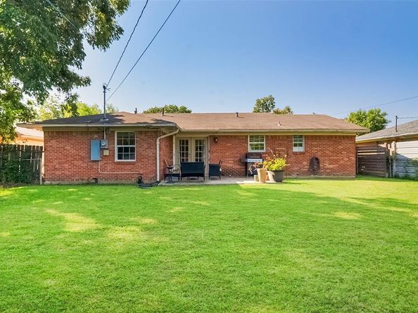 2625  Jonesboro Avenue , Dallas Texas 75228