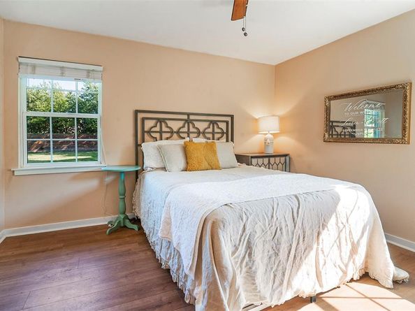 2625  Jonesboro Avenue , Dallas Texas 75228