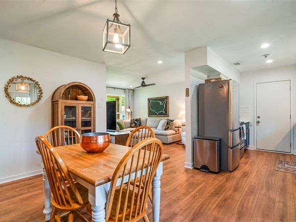 2625  Jonesboro Avenue , Dallas Texas 75228