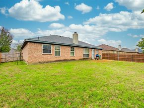 321  Village Parkway , Crowley Texas 76036