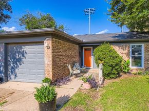 3719  French Wood Drive , Arlington Texas 76016