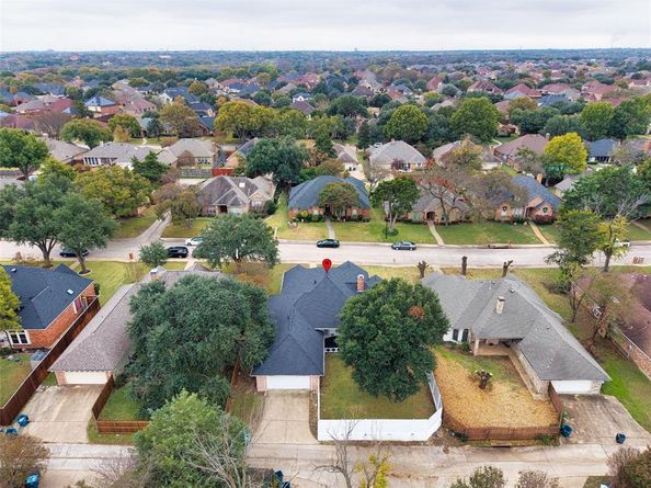 1429  Nettleton Drive , DeSoto Texas 75115