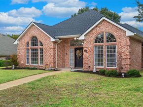 1429  Nettleton Drive , DeSoto Texas 75115