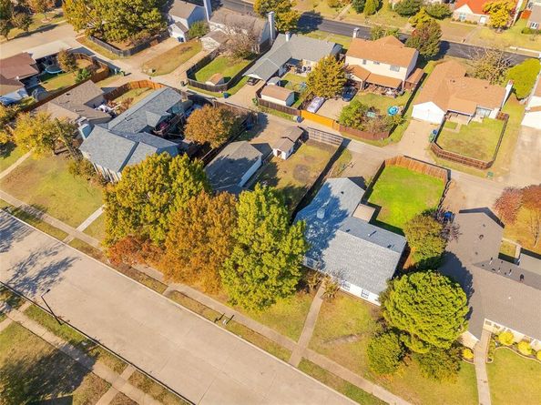 701  Melissa Lane , Garland Texas 75040